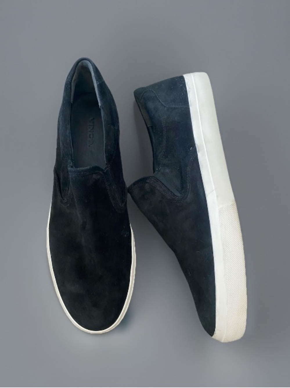 Men’s Vince 13 Slip-On Suede Men’s Sneakers - Black